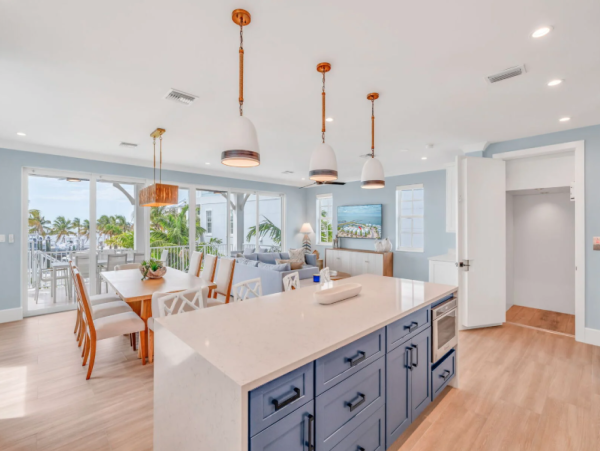 Luxury Oceanfront Vacation Rental in Marathon FL - 5-Bedroom Stunning Views